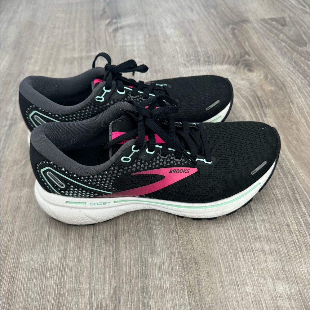 Brooks Ghost - image 1